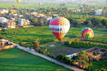 Aswan to Luxor 4-Day Nile Cruise with Hot Air Balloon Ride